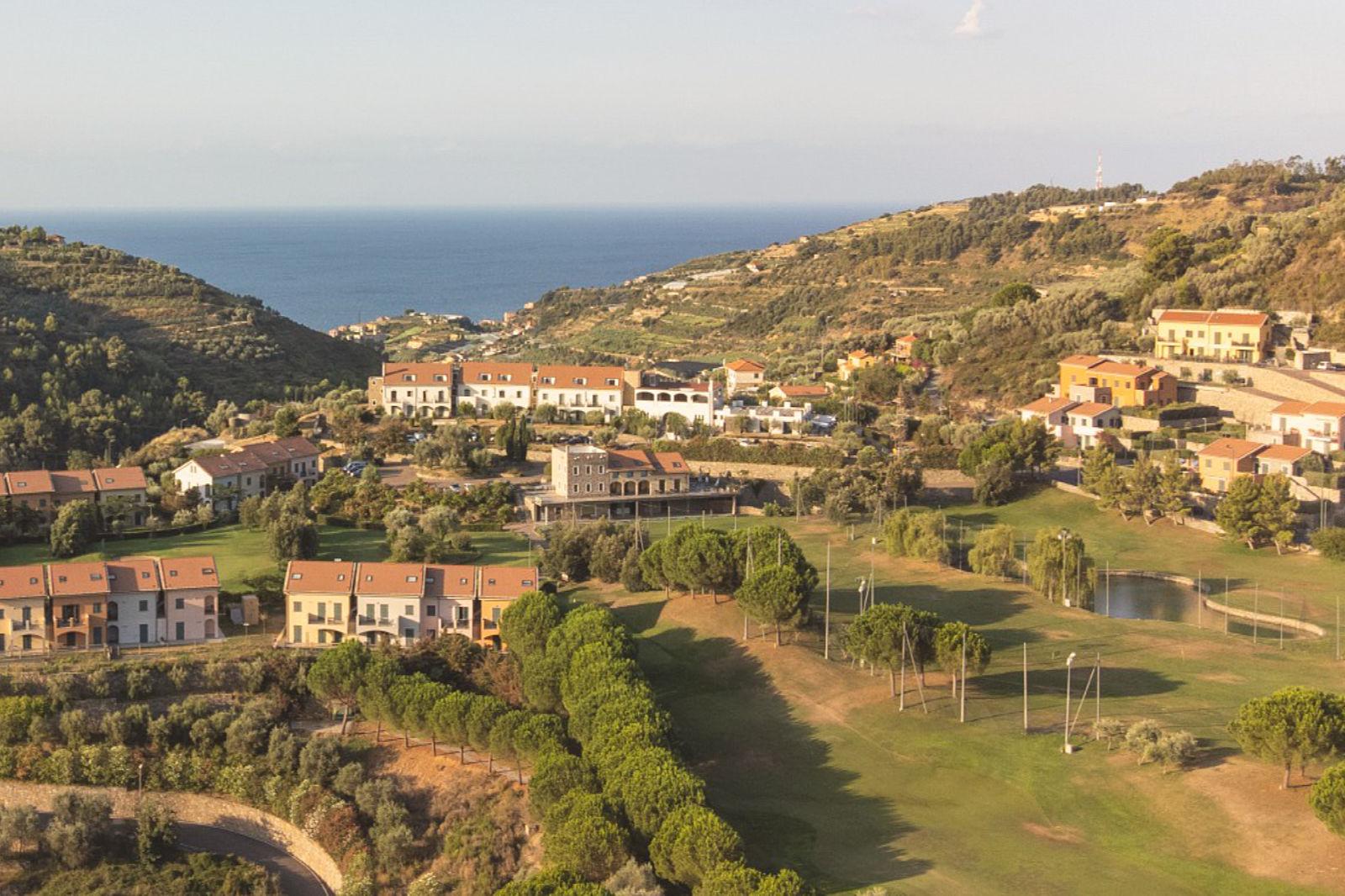 Castellaro Golf Resort Hotel