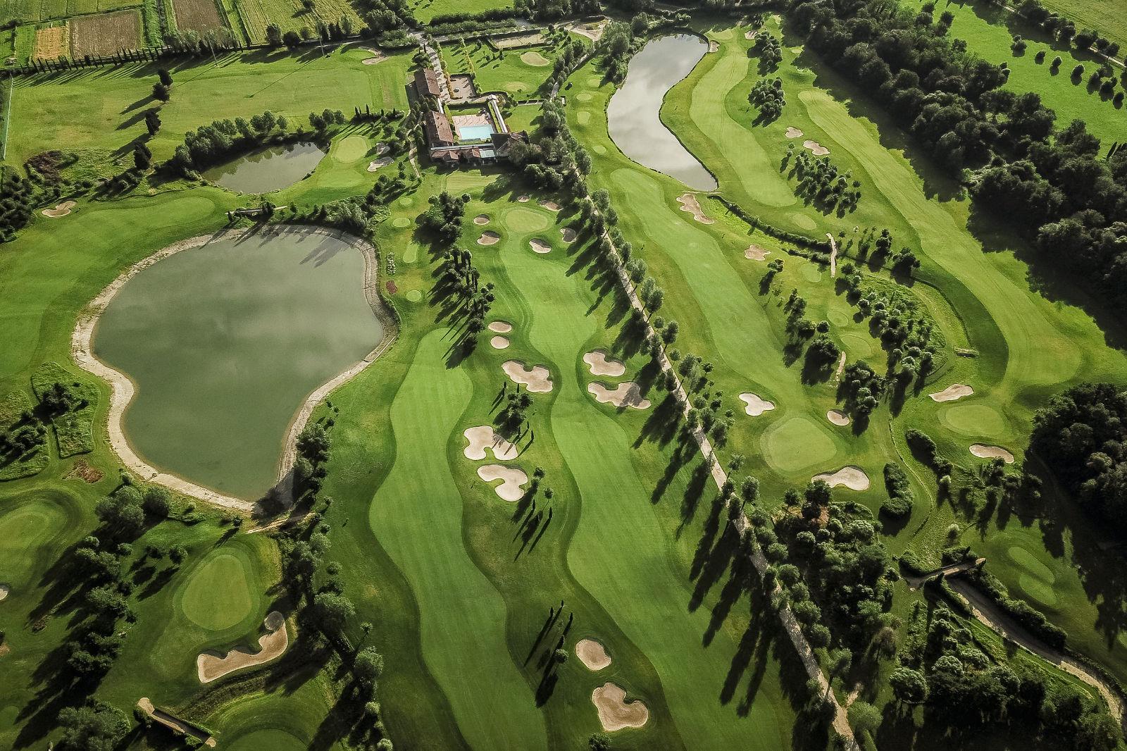 Le Pavoniere Golf & Country Club 